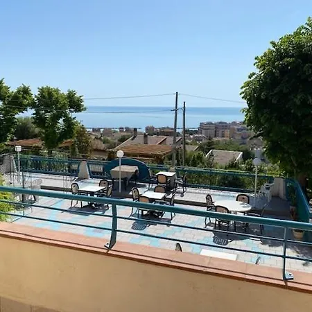 B&B Miramare Hotel