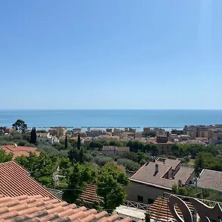 B&B Miramare Hotel *