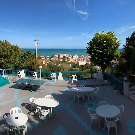 B&B Miramare *
